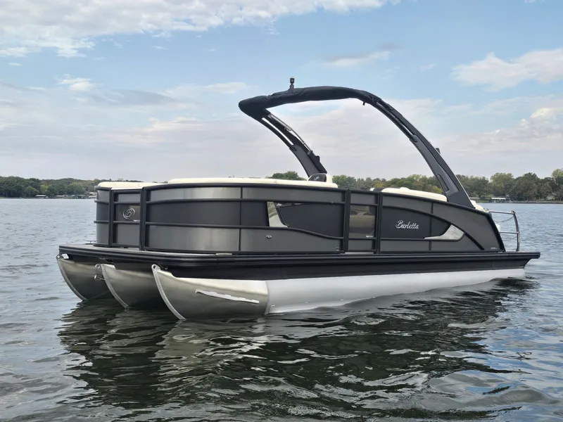 Slide: The Image of Barletta Lusso L23UA 2026 - 7