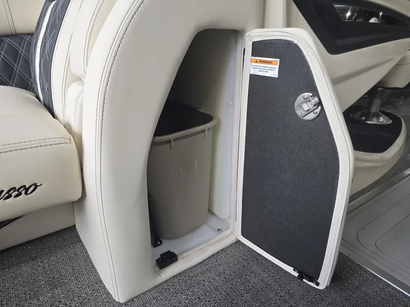 Slide: The Image of Barletta Lusso L23U 2026 - 12