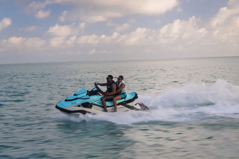 Slide: The Image of Yamaha Fx Cruiser Ho 2025 - 16