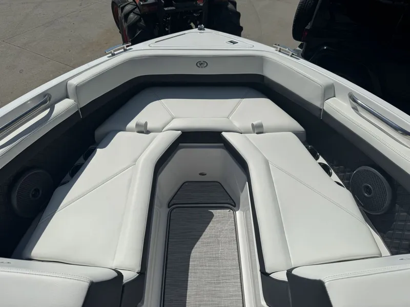 Slide: The Image of Cobalt R4 2026 - 17