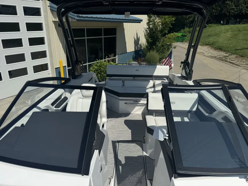 Slide: The Image of Cobalt R4 2026 - 18