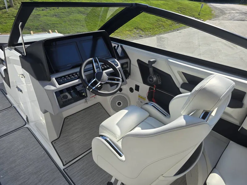 Slide: The Image of Cobalt R6 2026 - 15