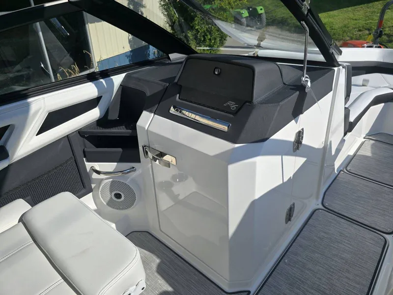 Slide: The Image of Cobalt R6 2026 - 22