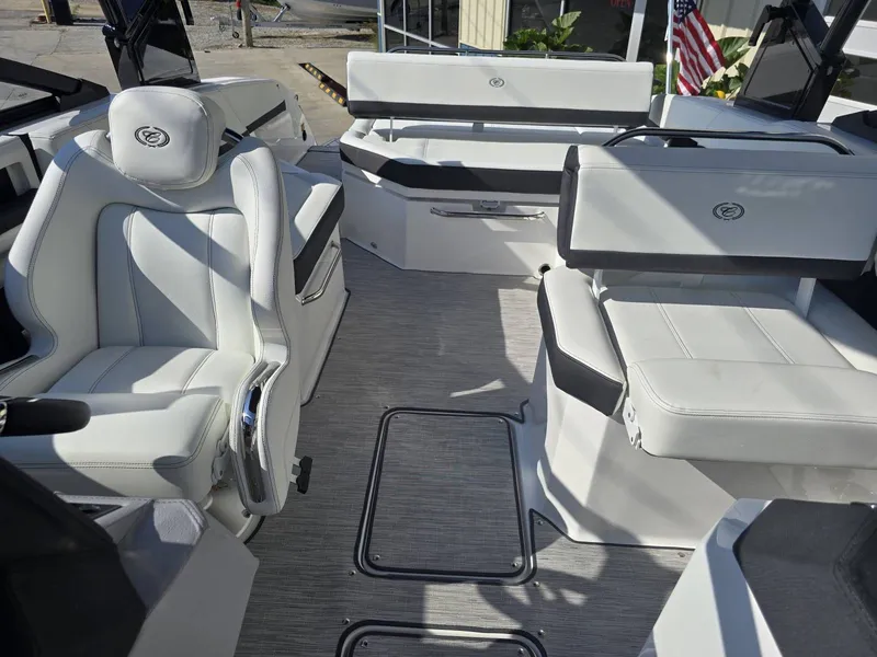 Slide: The Image of Cobalt R6 2026 - 30