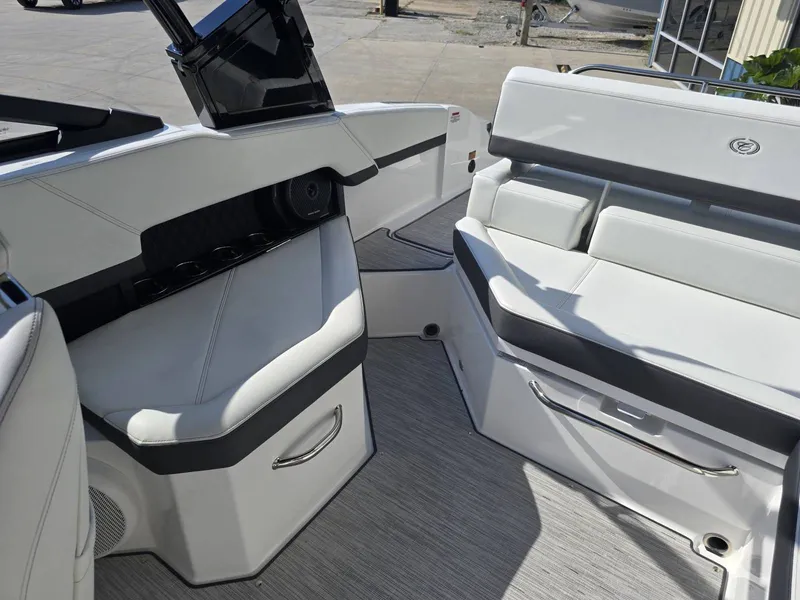 Slide: The Image of Cobalt R4 2026 - 17