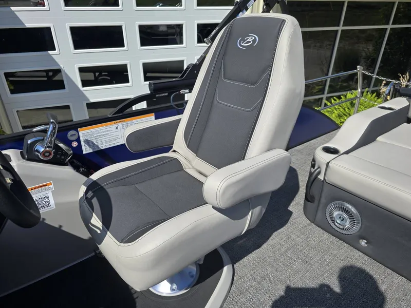 Slide: The Image of Barletta CABRIO C24U 2026 - 16