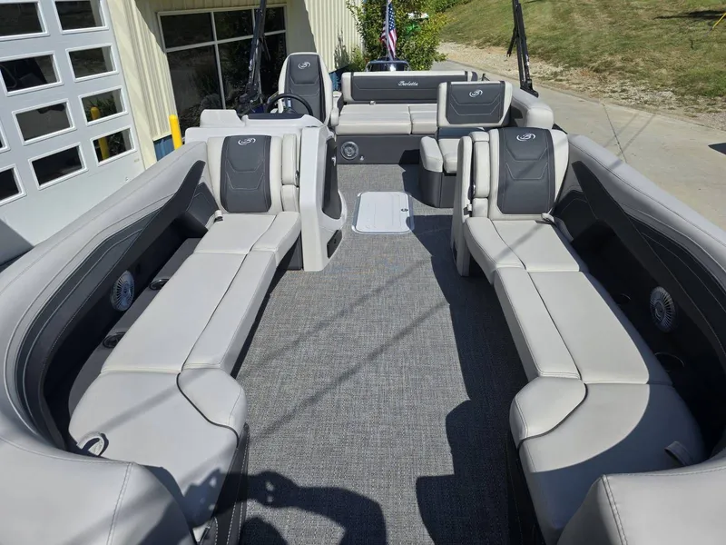 Slide: The Image of Barletta CABRIO C24U 2026 - 9