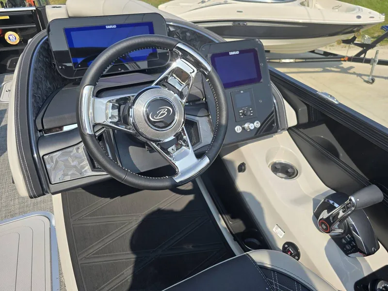 Slide: The Image of Barletta Lusso L23U 2026 - 15