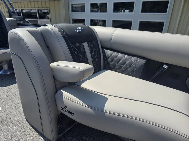 Slide: The Image of Barletta LUSSO L23QCSS 2026 - 14