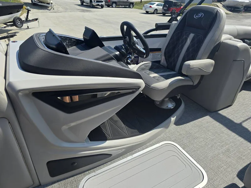 Slide: The Image of Barletta LUSSO L23QCSS 2026 - 18