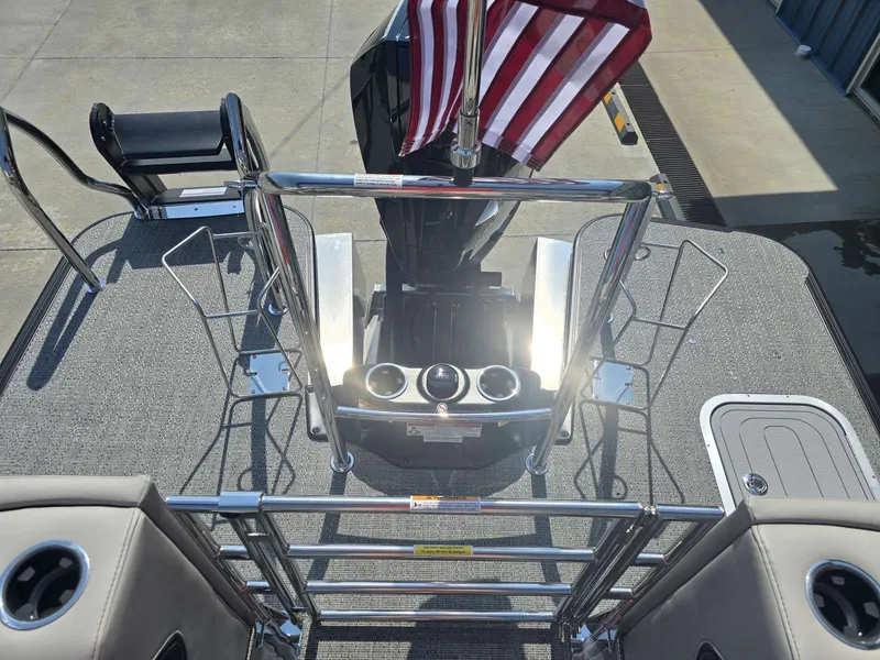 Slide: The Image of Barletta LUSSO L23QCSS 2026 - 22