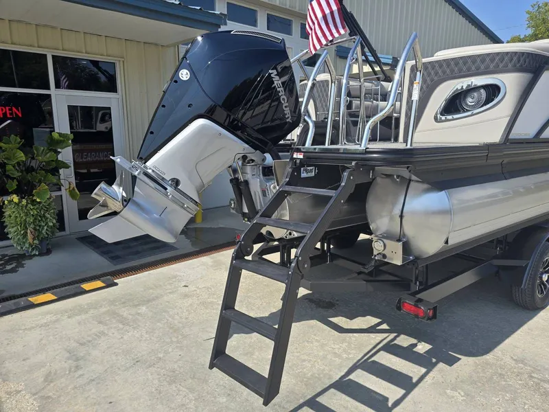 Slide: The Image of Barletta LUSSO L23QCSS 2026 - 7