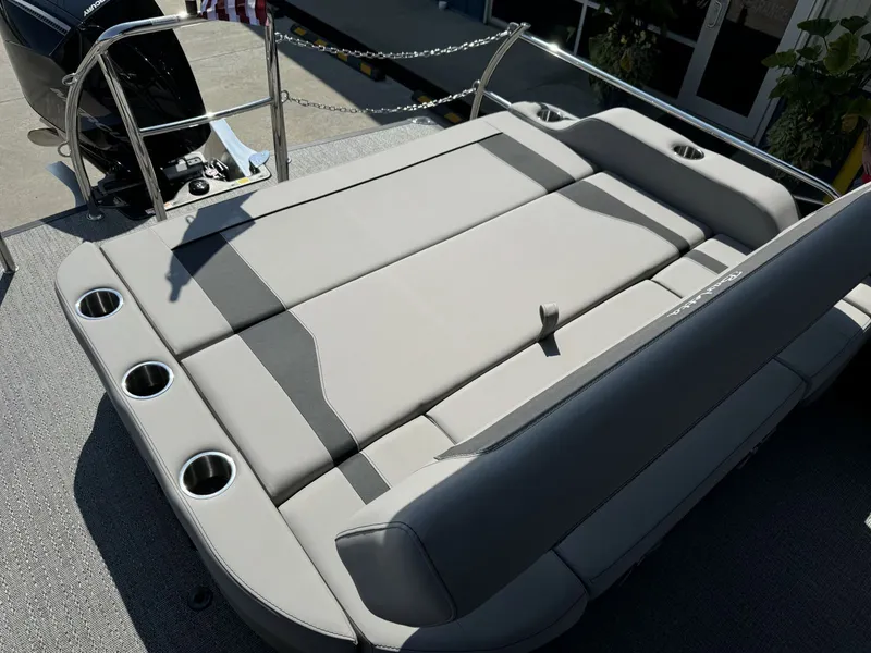 Slide: The Image of Barletta ARIA 22UC 2026 - 24