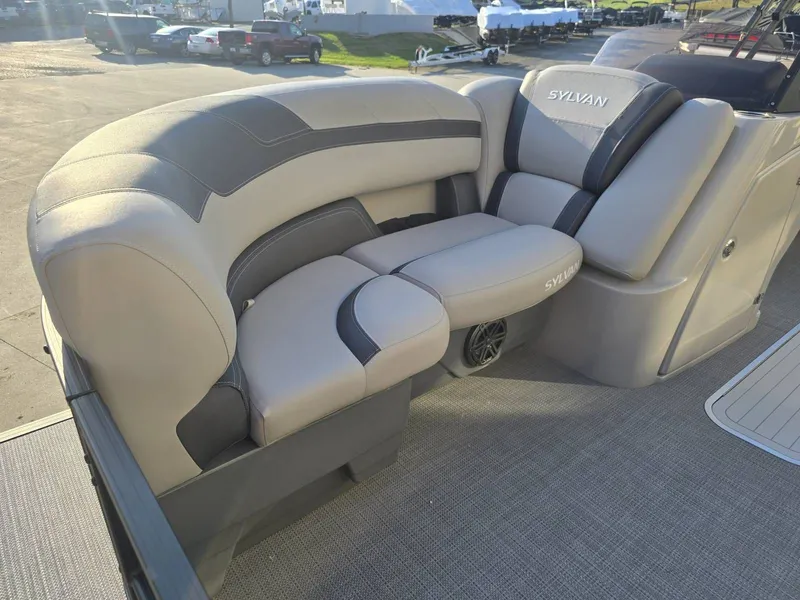 Slide: The Image of Sylvan L-3 LZ 2024 - 14