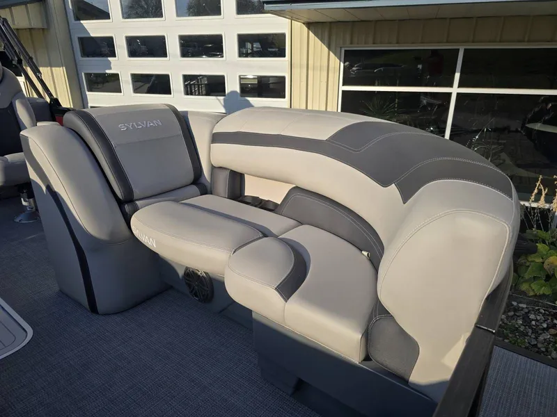 Slide: The Image of Sylvan L-3 LZ 2024 - 15