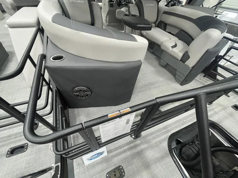 Slide: The Image of Sylvan L-3 LZ 2024 - 40