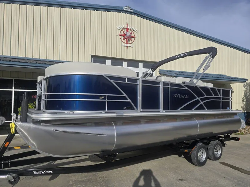 Slide: The Image of Sylvan Mirage 8522 Party Fish 2025 - 2