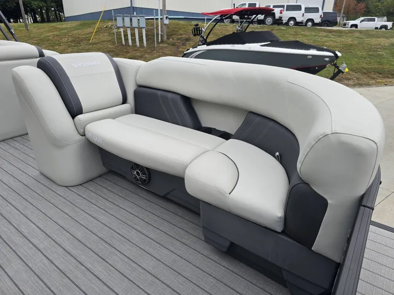 Slide: The Image of Sylvan Mirage X5 CLZ 2024 - 11