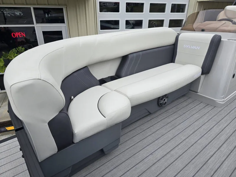 Slide: The Image of Sylvan Mirage X5 CLZ 2024 - 13