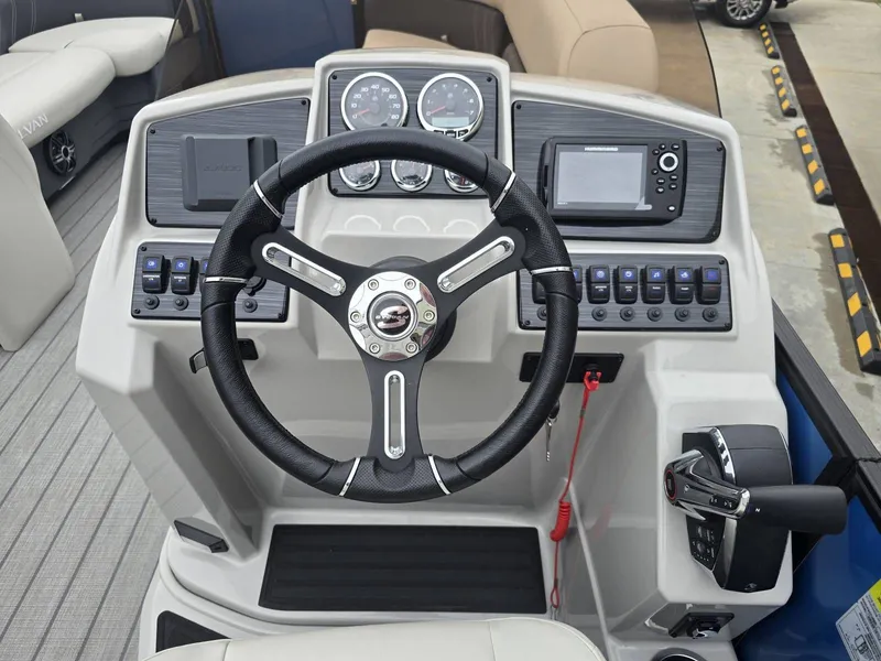 Slide: The Image of Sylvan Mirage X5 CLZ 2024 - 18