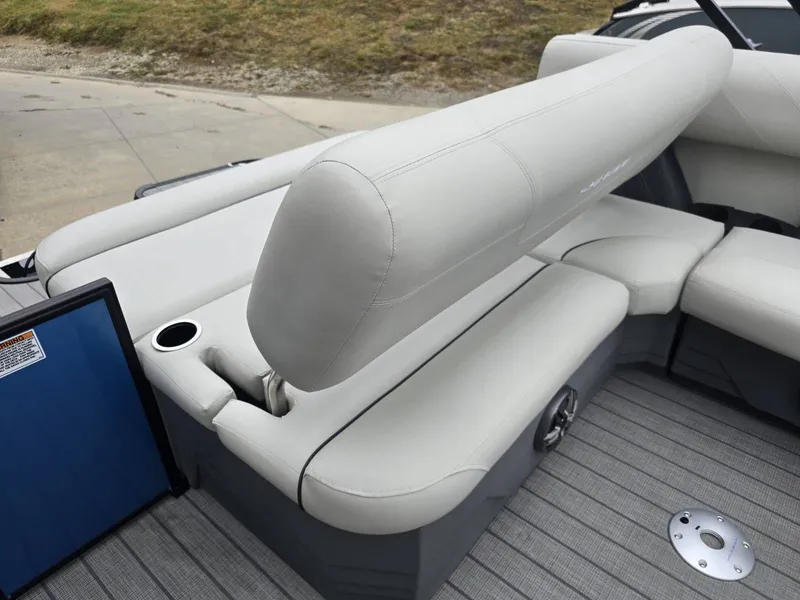 Slide: The Image of Sylvan Mirage X5 CLZ 2024 - 20