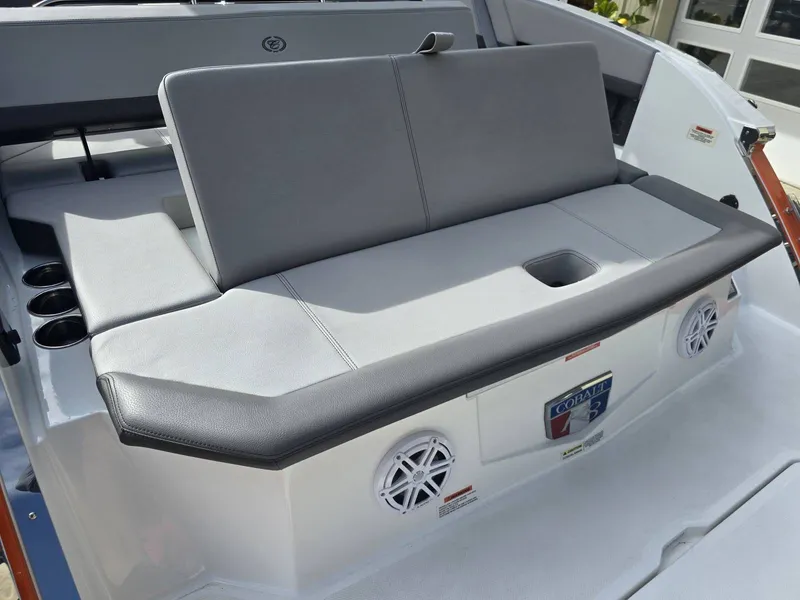 Slide: The Image of Cobalt R8 2024 - 9