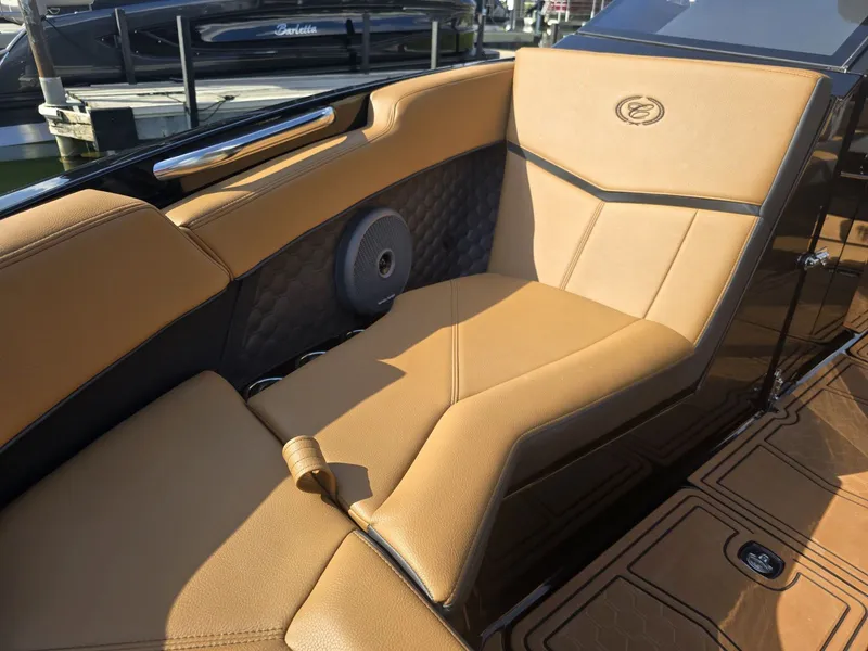 Slide: The Image of Cobalt R4 Surf 2026 - 21