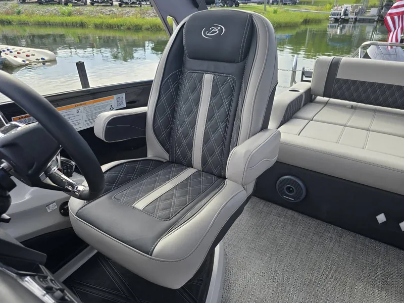 Slide: The Image of Barletta Reserve Leggera Rl23uca 2026 - 22