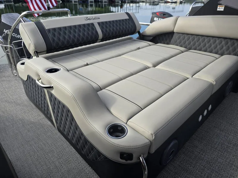 Slide: The Image of Barletta Reserve Leggera Rl23uca 2026 - 35