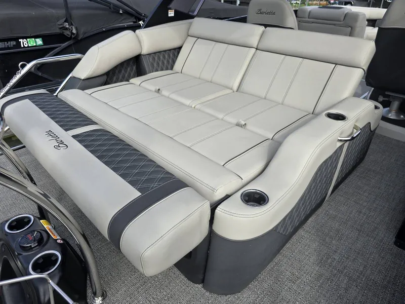 Slide: The Image of Barletta Reserve Leggera Rl23uca 2026 - 36