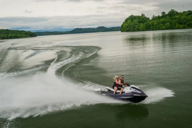 Slide: The Image of Yamaha Wave Runners Vx Cruiser Ho W/ Audio 2026 - 12