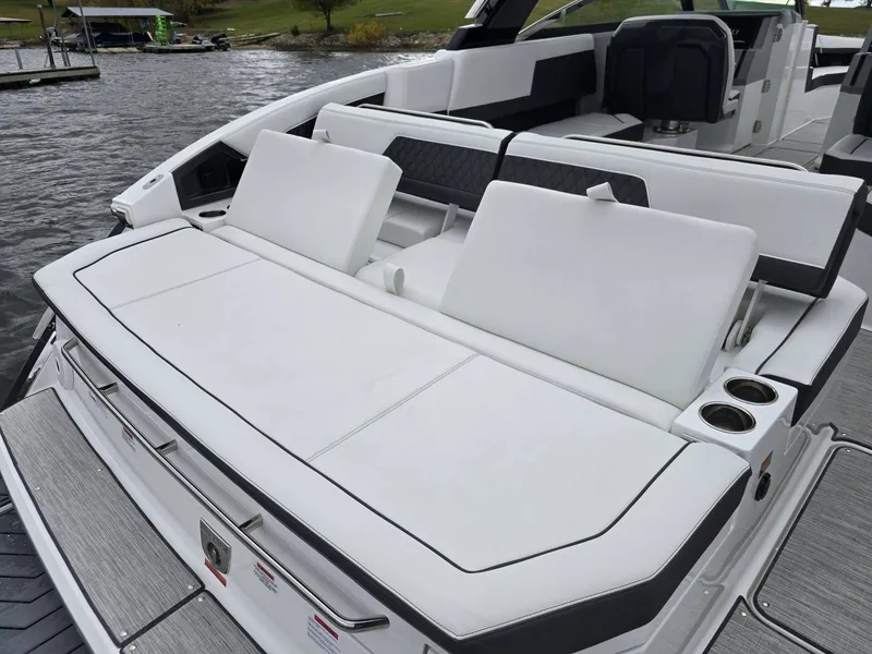 Slide: The Image of Cobalt R33 2026 - 26