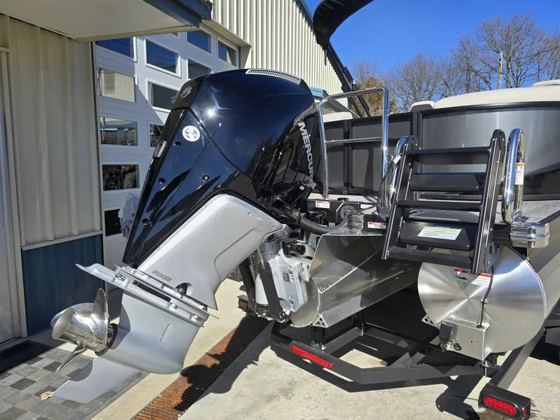 Slide: The Image of Barletta Cabrio 24QC 2026 - 8