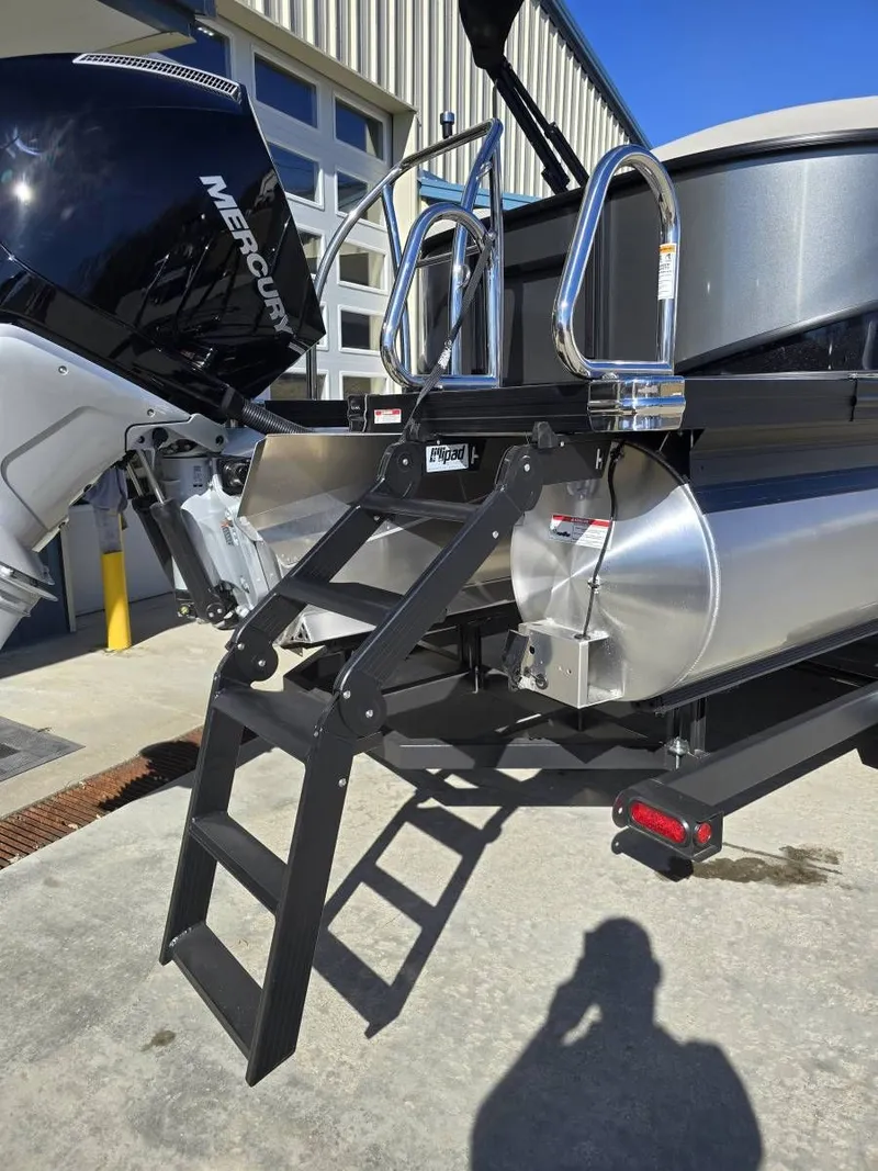 Slide: The Image of Barletta Cabrio 24QC 2026 - 9