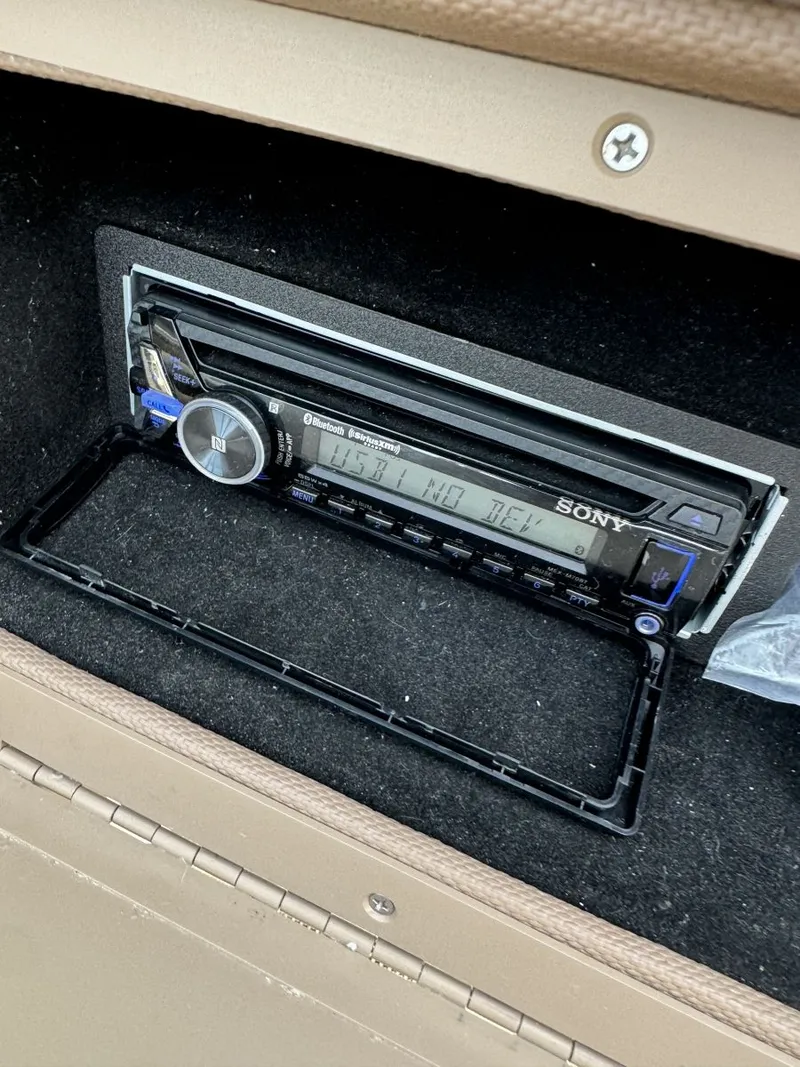 Slide: The Image of Cobalt 276 2010 - 24