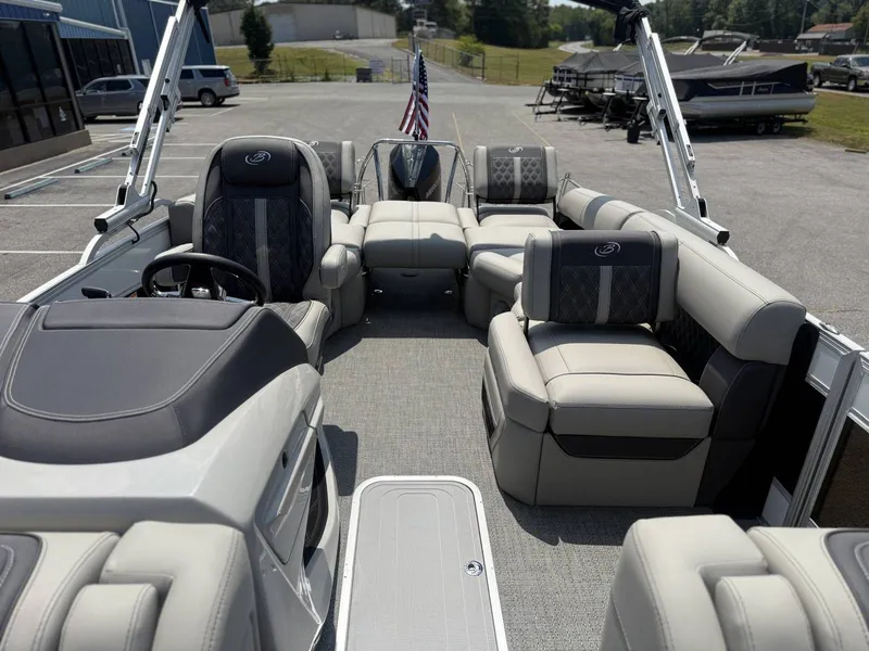 Slide: The Image of Barletta LUSSO L25M 2025 - 15