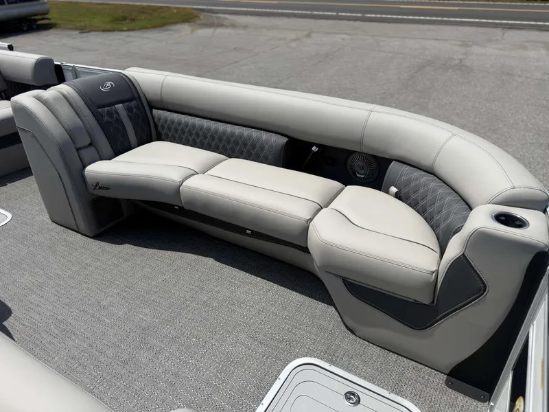 Slide: The Image of Barletta LUSSO L25M 2025 - 6