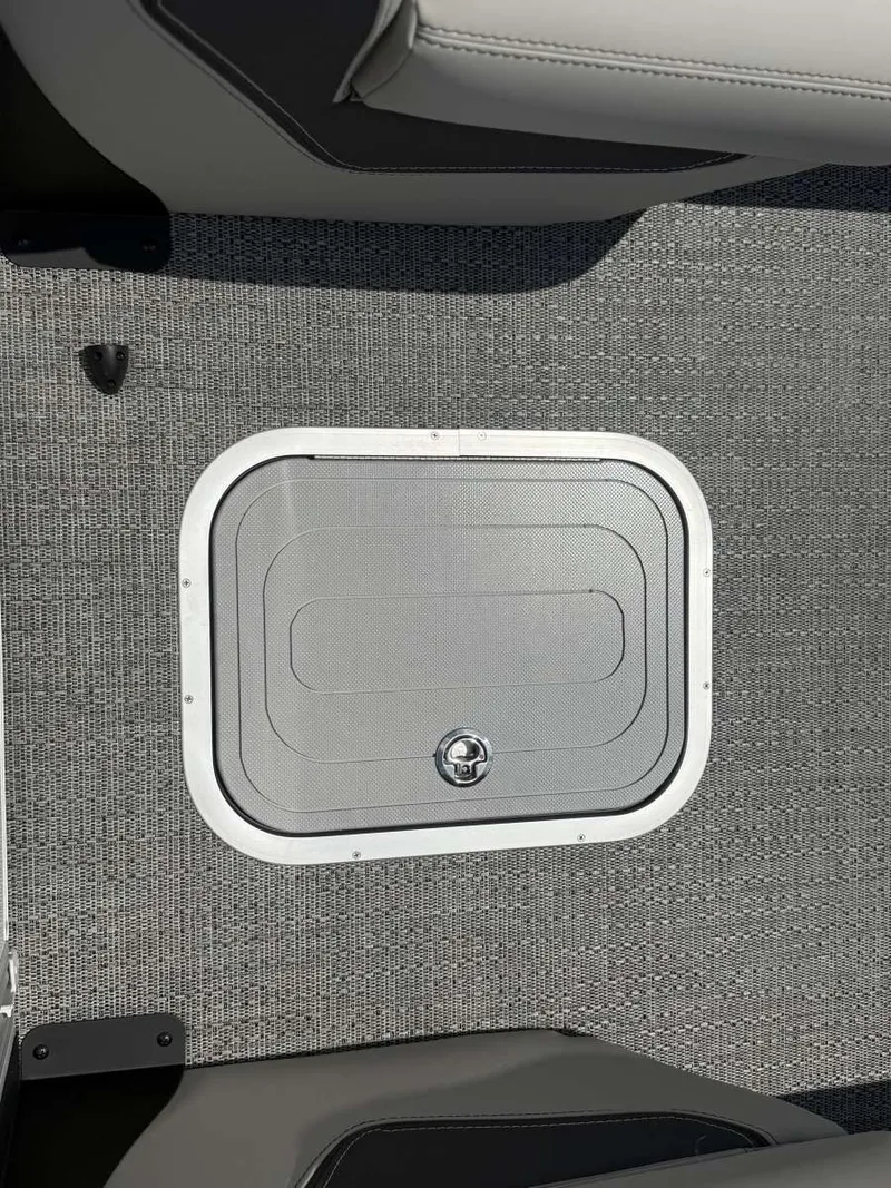 Slide: The Image of Barletta LUSSO L25M 2025 - 7