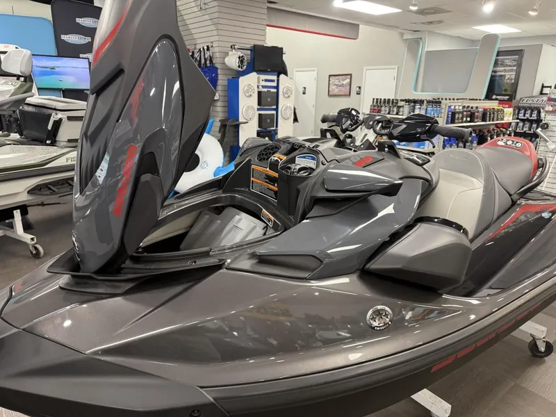 Slide: The Image of Sea-Doo 24sa - Gtr-x 300 W/snd 2025 - 6