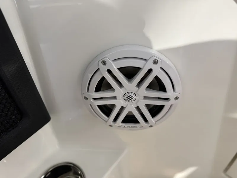 Slide: The Image of Cobalt R8 2025 - 20