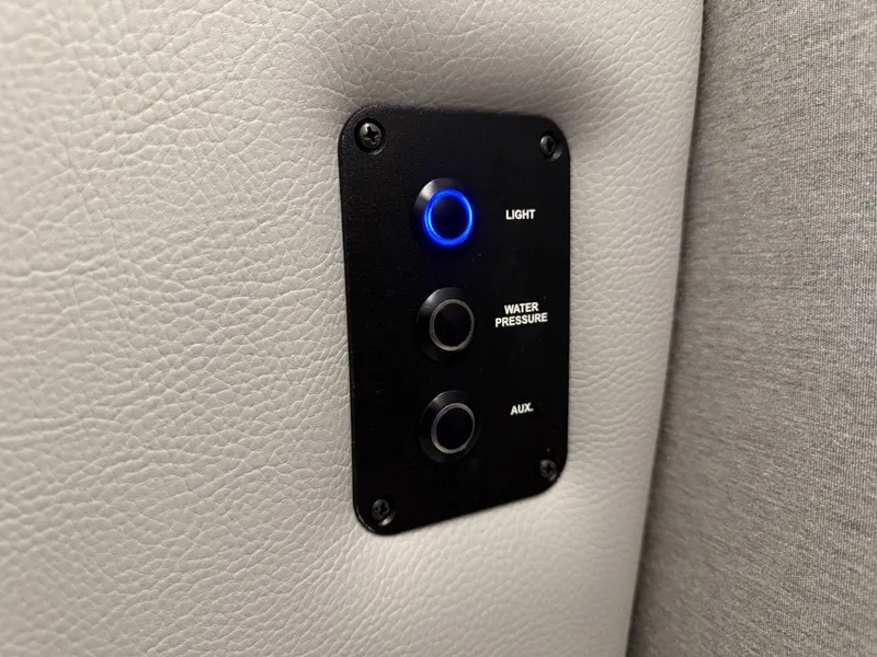 Slide: The Image of Cobalt R8 2025 - 23