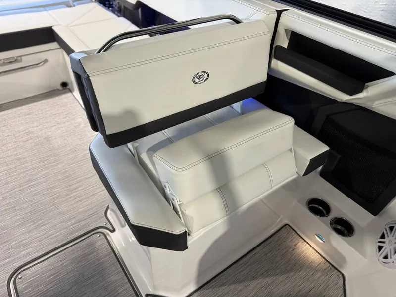 Slide: The Image of Cobalt R8 2025 - 27