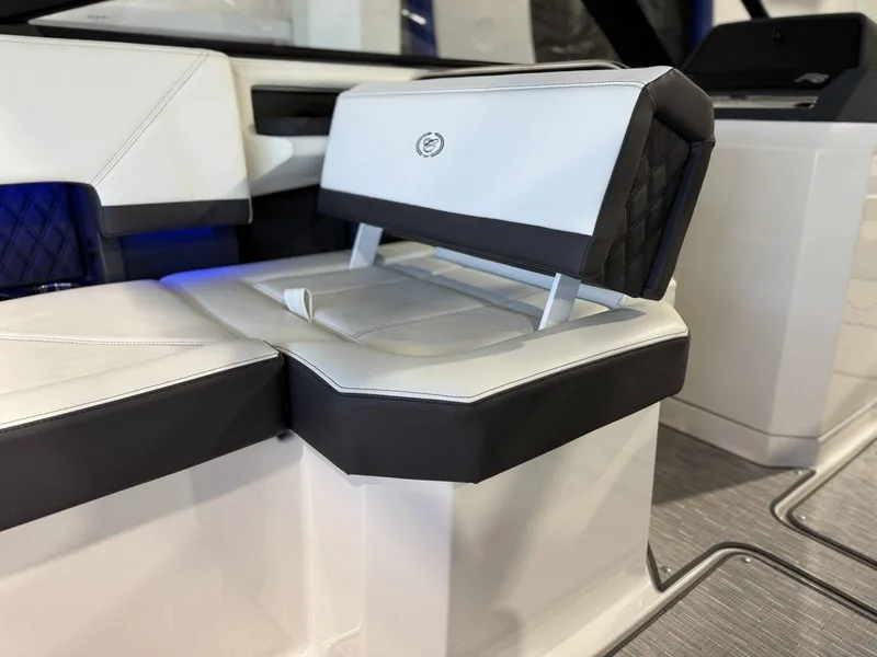 Slide: The Image of Cobalt R8 2025 - 28