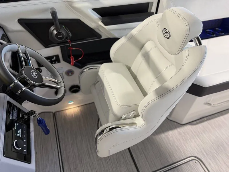 Slide: The Image of Cobalt R8 2025 - 33