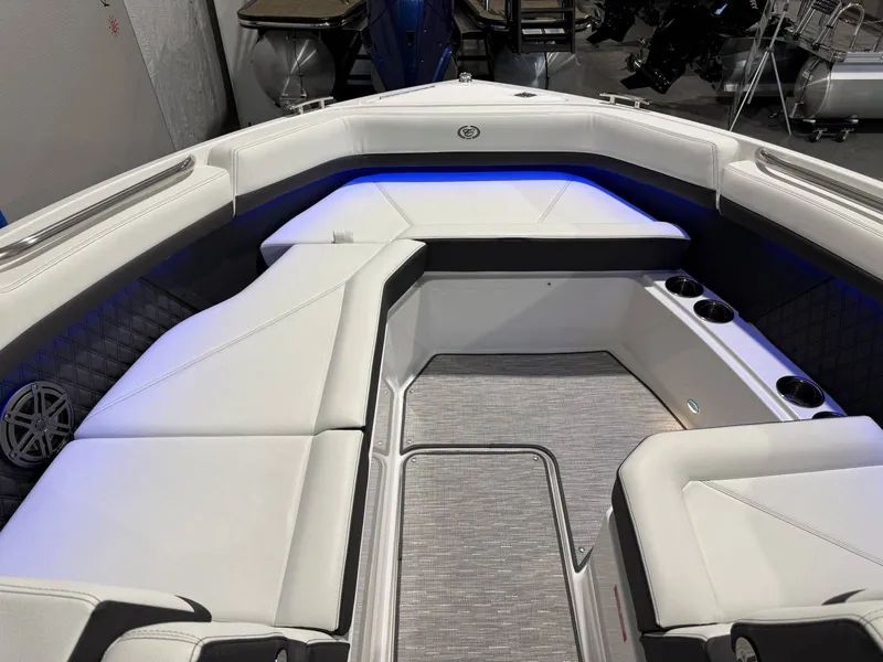 Slide: The Image of Cobalt R8 2025 - 4