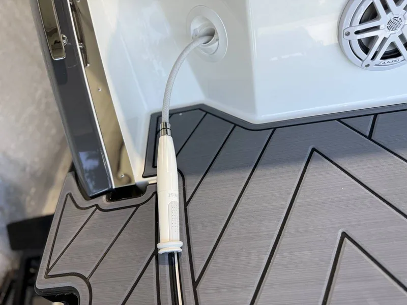 Slide: The Image of Cobalt R8 2025 - 60