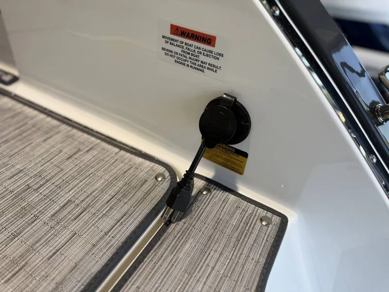 Slide: The Image of Cobalt R8 2025 - 63