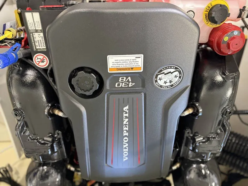 Slide: The Image of Cobalt R8 2025 - 67