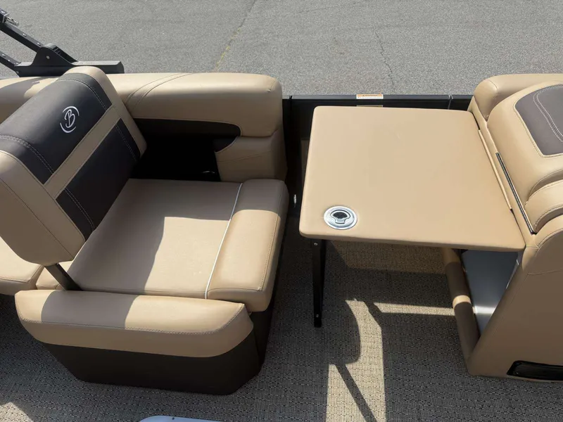 Slide: The Image of Barletta CABRIO C24U 2025 - 21