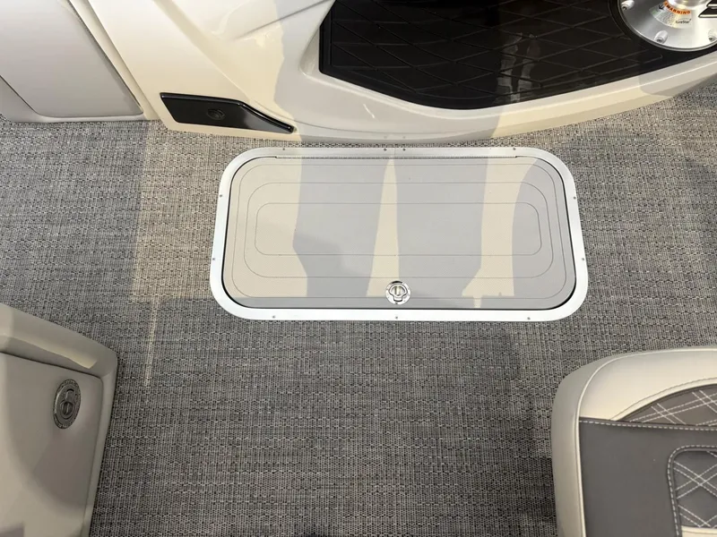 Slide: The Image of Barletta Lusso L23UC 2025 - 26